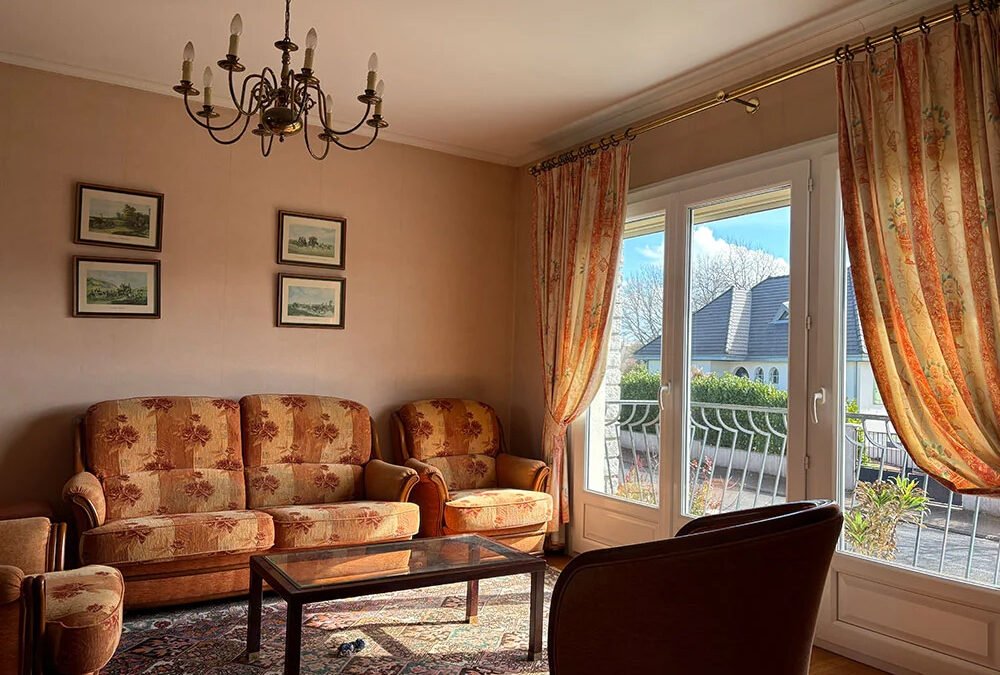 Pavillon avec jardin proche CHU
