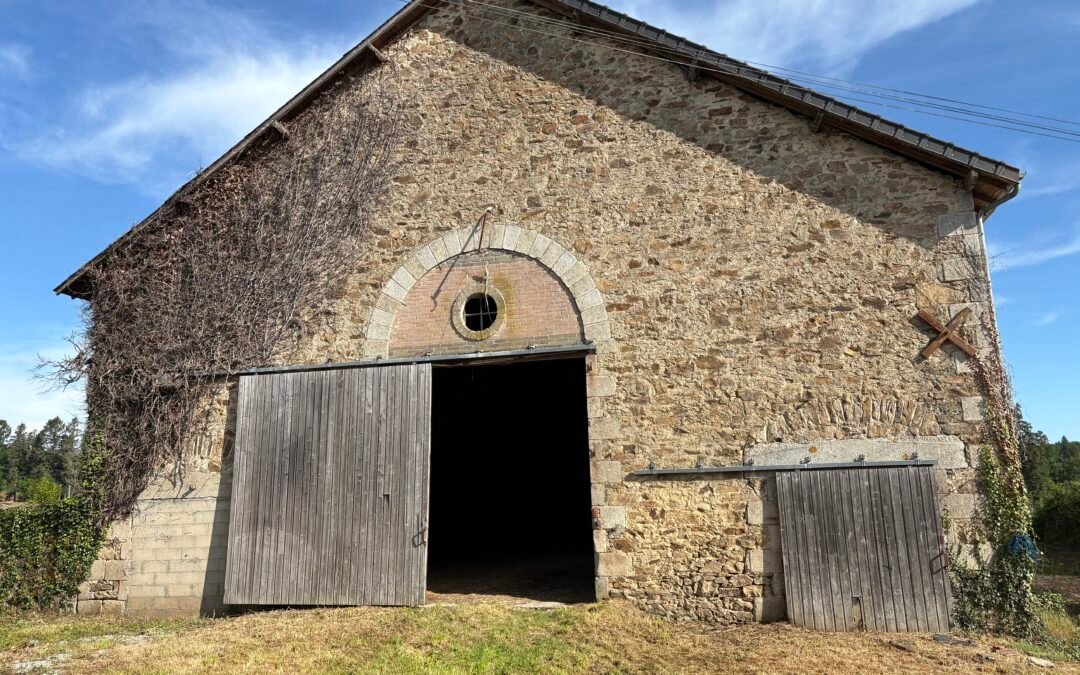 Superbe grange avec terrain et vue imprenable